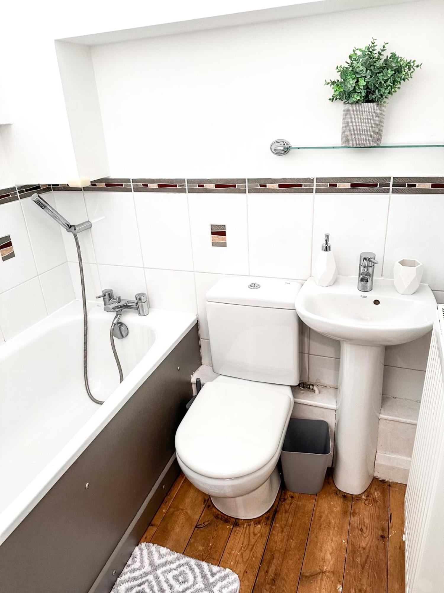 Nottingham City Centre Apartment ! - Parking Available Exterior photo