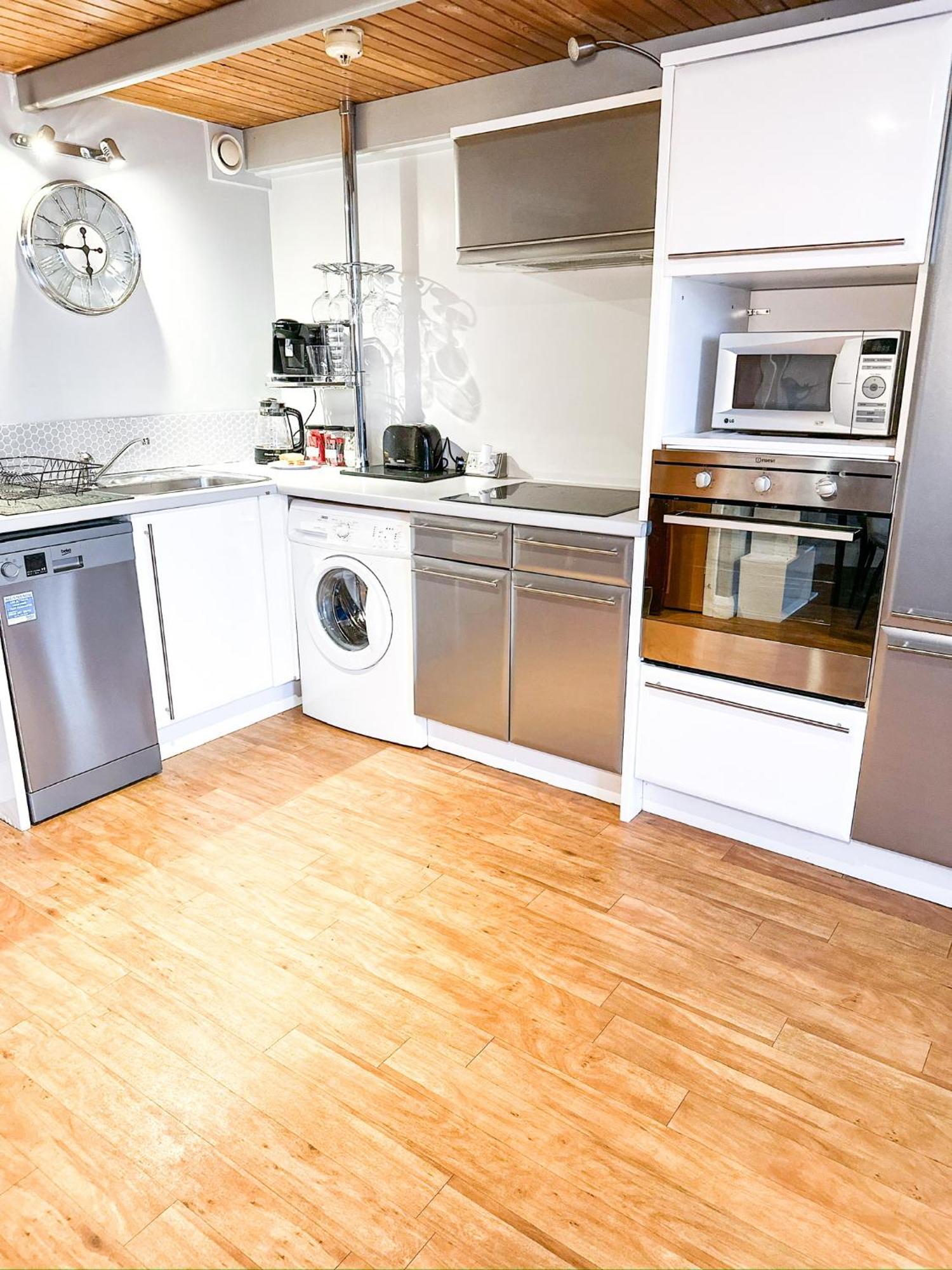 Nottingham City Centre Apartment ! - Parking Available Exterior photo
